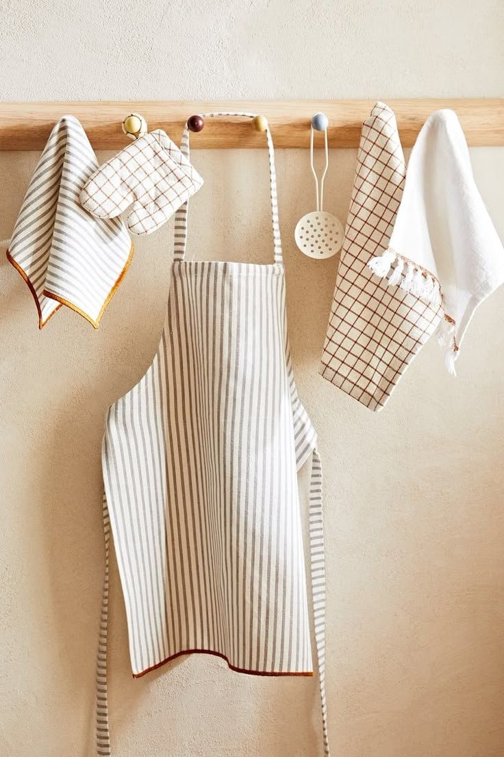 Kitchen Linen