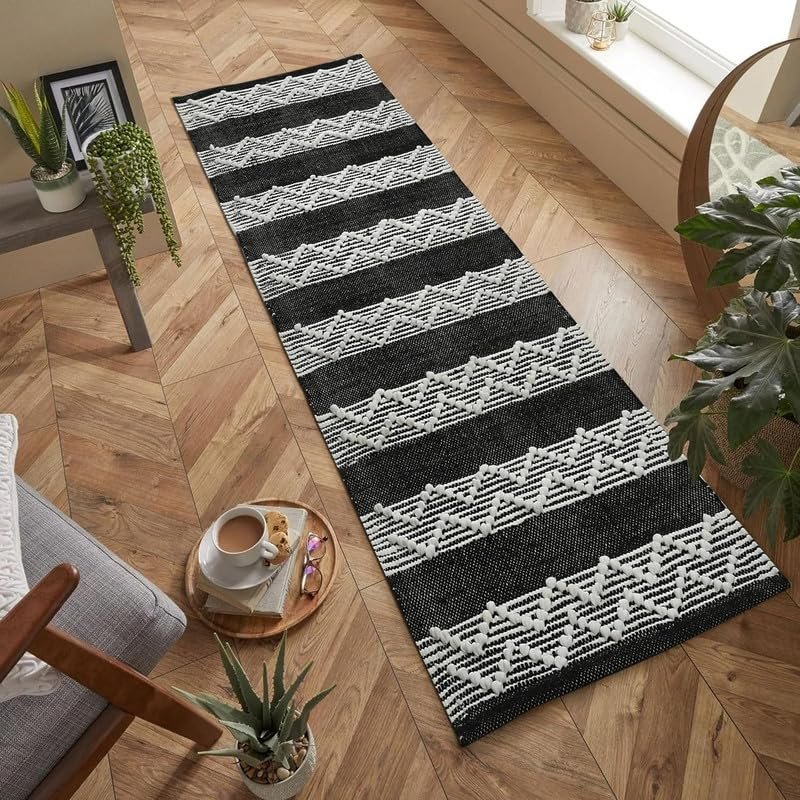 TRANQUIL Hand Woven 100% Cotton Tufted Runner Carpet | Reversible Runner Rug for Living Room, Bedroom, Guest Room & Kitchen | 2×5 Feet (60×152 cm) – (Black & White)