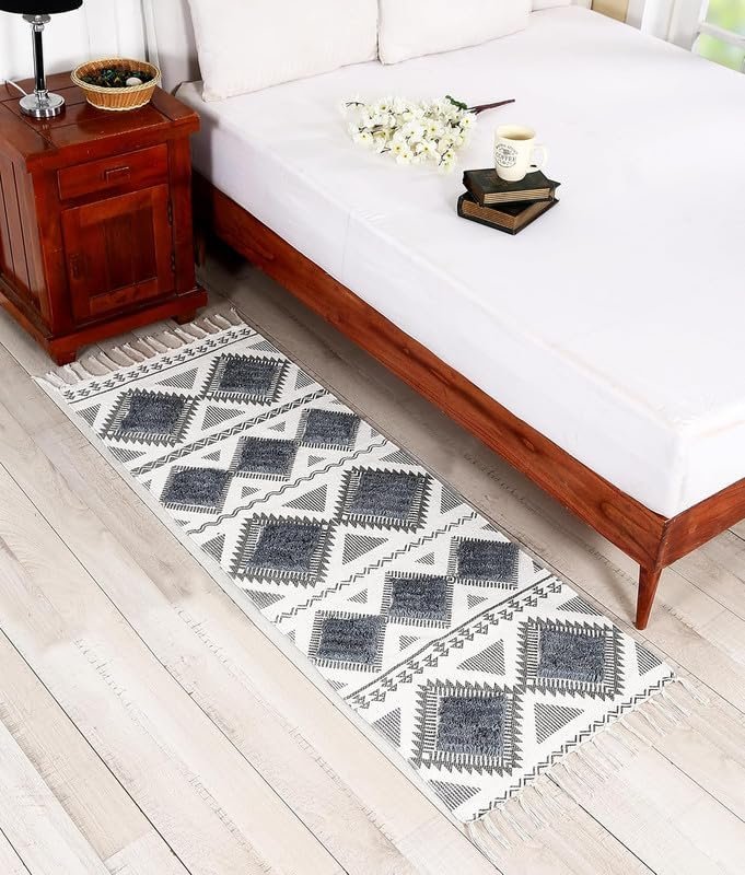 TRANQUIL Hand Woven 100% Cotton Tufted Runner Carpet | Reversible Runner Rug for Living Room, Bedroom, Guest Room & Kitchen | 2×5 Feet (60×152 cm) – (Grey & White)