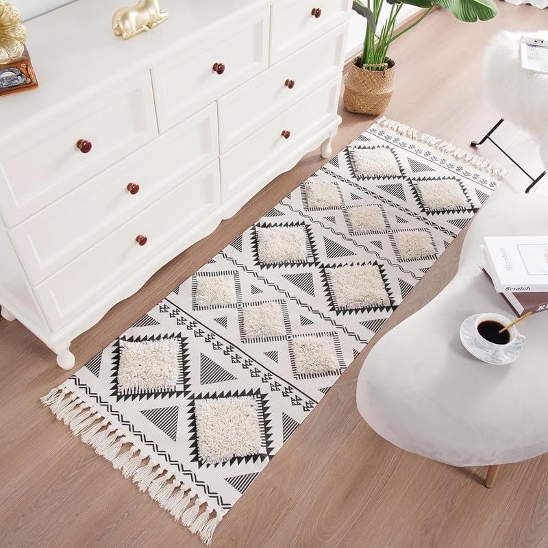 TRANQUIL Hand Woven 100% Cotton Tufted Runner Carpet | Reversible Runner Rug for Living Room, Bedroom, Guest Room & Kitchen | 2×5 Feet (60×152 cm) – (Black & Natural White)