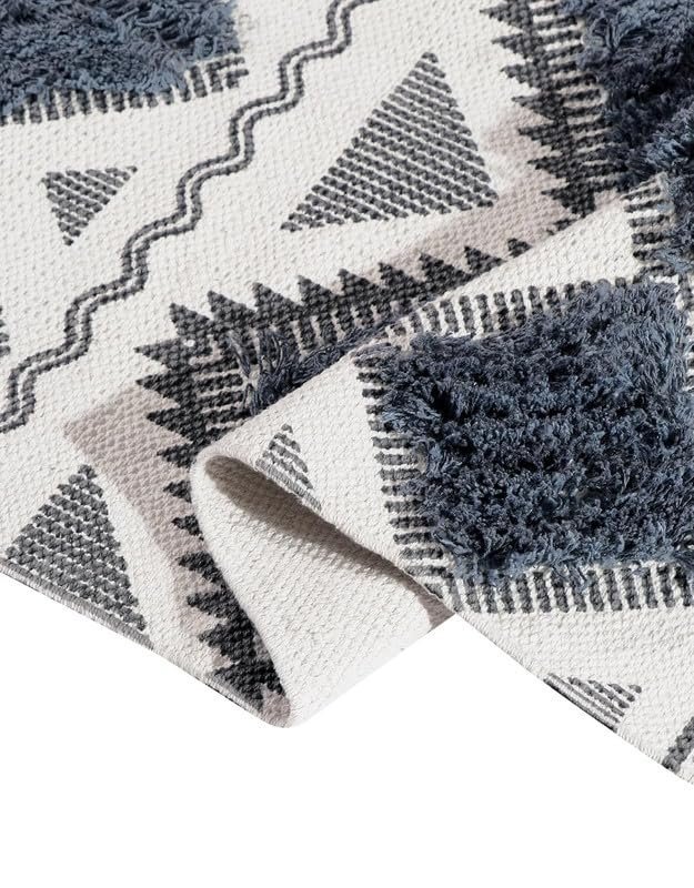 TRANQUIL Hand Woven 100% Cotton Tufted Runner Carpet | Reversible Runner Rug for Living Room, Bedroom, Guest Room & Kitchen | 2×5 Feet (60×152 cm) – (Grey & White)