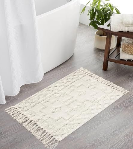 Uphome Boho Bathroom Rug 2′ x 3′, Washable Small Farmhouse Bedroom Rugs with Tassels, Beige Geometric Bath Mats for Home Decor, Cotton Woven Moroccan Tufted Throw Rug for Entryway Front Door Kitchen