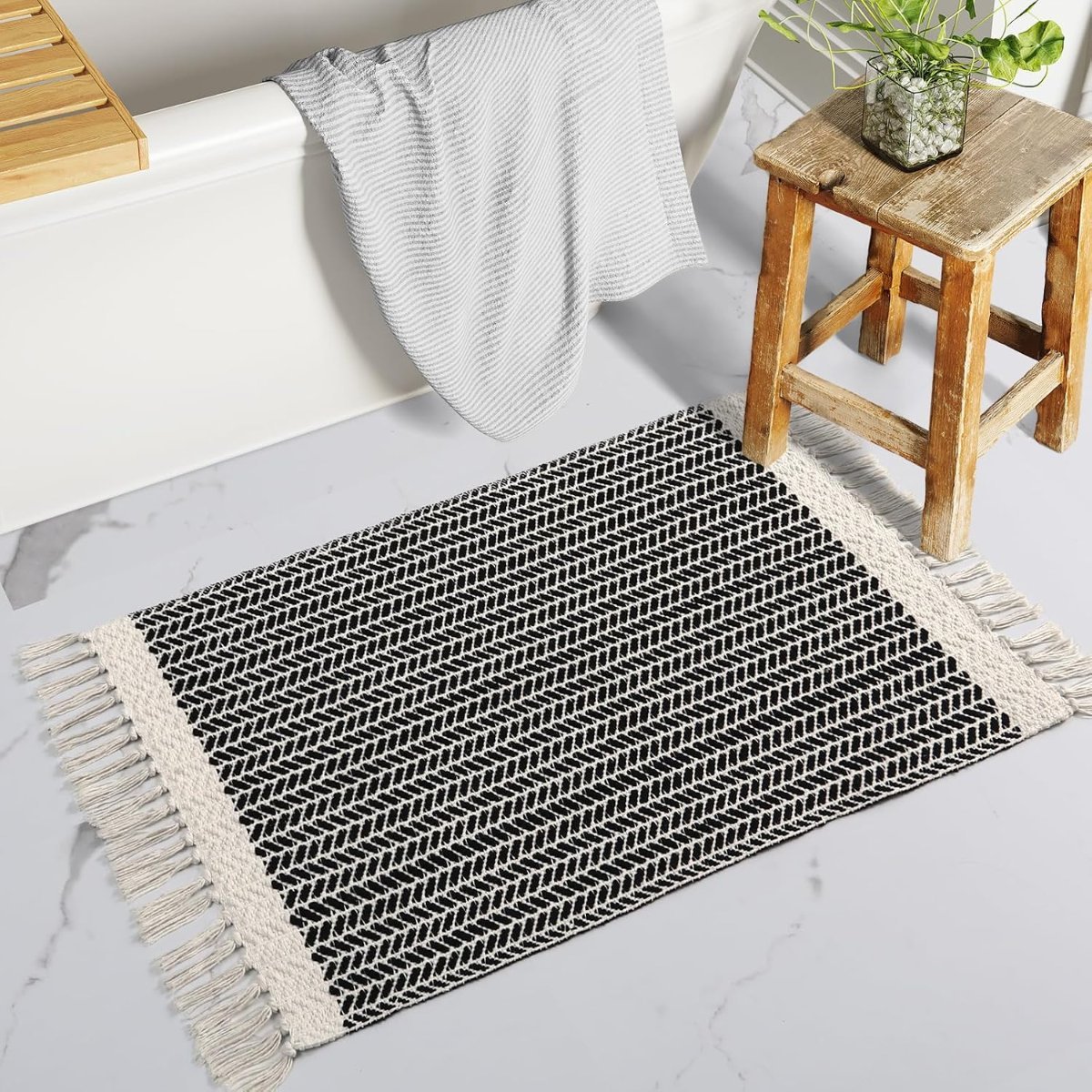 Lahome Boho Bathroom Rugs, Small 2×3 Front Door Mat for Kitchen, Washable